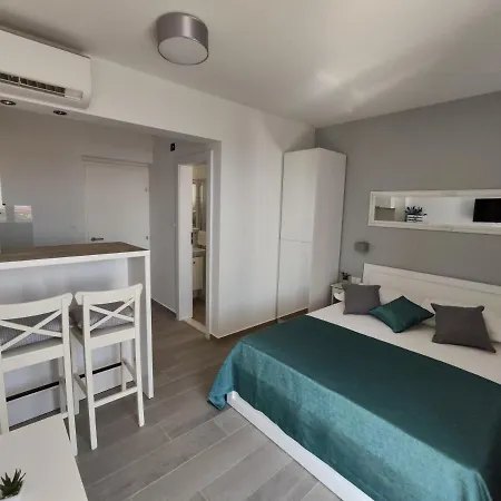 Tomas Apartment