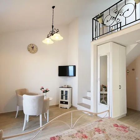 Apartment Tomas *