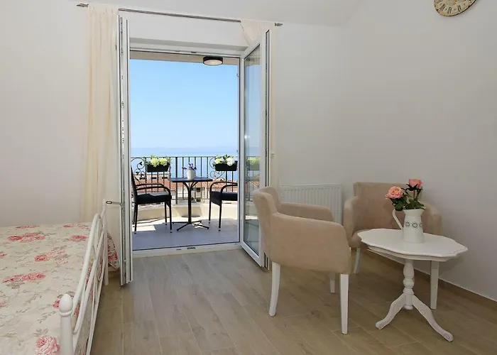 Tomas * 马卡尔斯卡